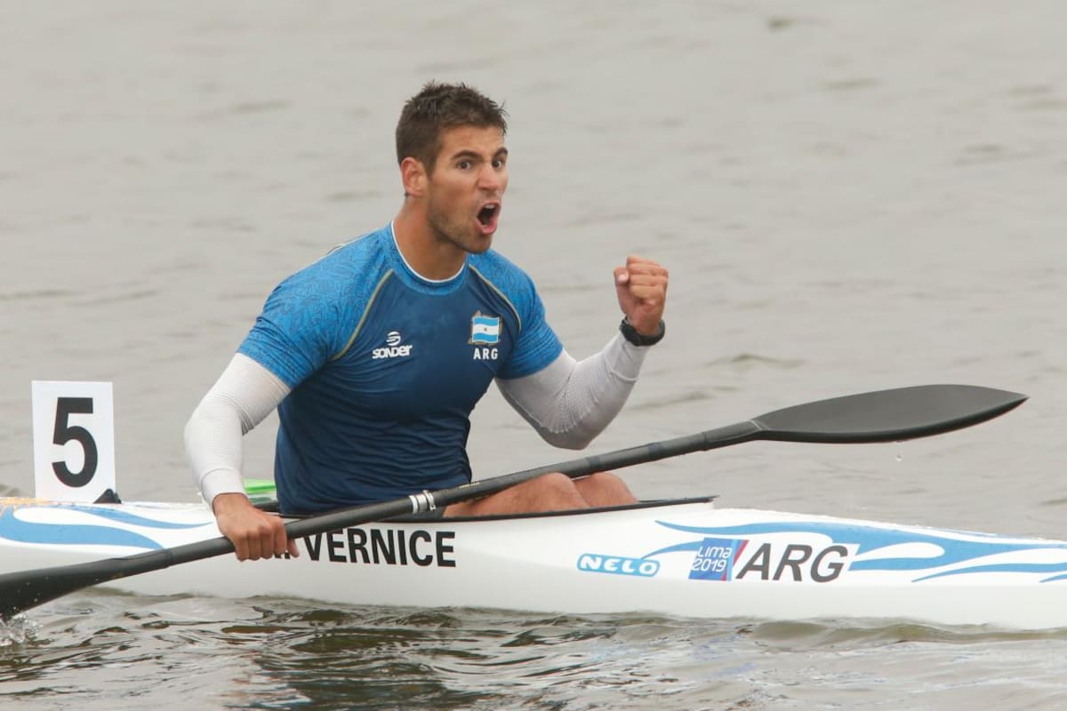 Vernice terminó segundo en su serie y avanzó a las semifinales del K-1000