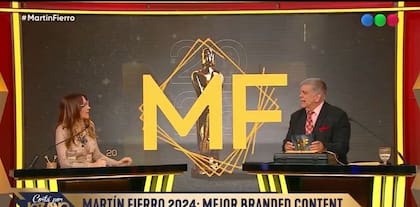 Vero Lozano anunció las ternas de los premios Martín Fierro junto a Luis Ventura
