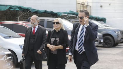 Verónica Ojeda retoma este jueves su testimonio en medio del nuevo juicio por la muerte de Diego Maradona en los tribunales de San Isidro