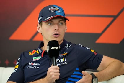 Verstappen logró abstraerse del escándalo en Red Bull con el caso Horner y ganó su tetracampeonato de F1, pero podría irse de la escudería si la situación no cambia.