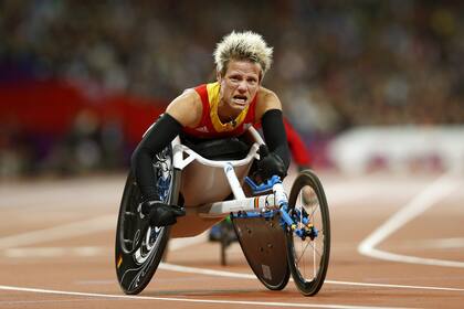 Vervoort celebra luego de ganar la prueba femenina de los 100 metros, el 5 de septiembre de 2012, en los Juegos Paralímpicos de Londres 2012