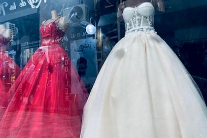 Vestidos de fiesta en Lomas de Zamora.