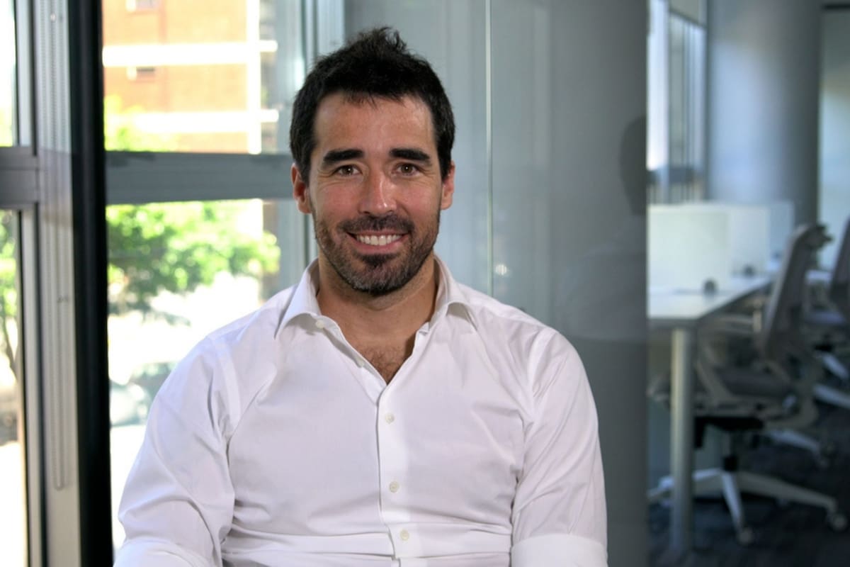 Viale se refirió en su cuenta de Twitter a Ernesto Arriaga luego de ver un informe de A24 en el que hablaban de su día de furia en una estación de servicio