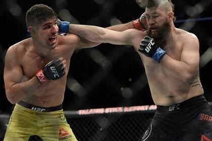 Vicente Luque venció a Bryan Berbena en una histórica pelea en Phoenix