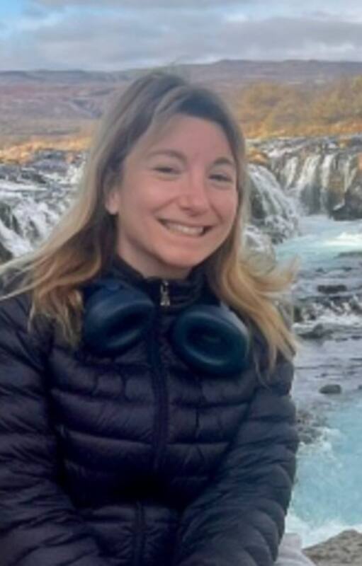 Vicky es muy feliz viviendo en Islandia.
