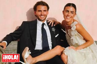 La boda de la influencer Vicky Montanari: cinco vestidos y un corte de pelo en plena celebración