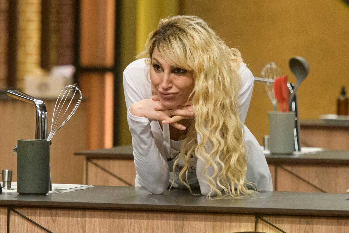 Vicky Xipolitakis otra vez en la mira.