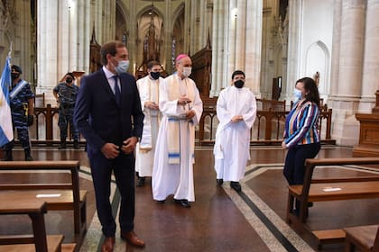 Victor "Tucho" Fernández presidió la ceremonia por el aniversario de la fundación de La Plata