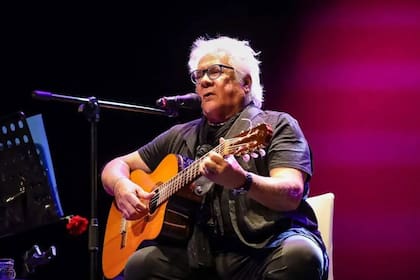 Victor Heredia: "Yo pinté a mi manera, que fue haciendo música, escribiendo algún poema".