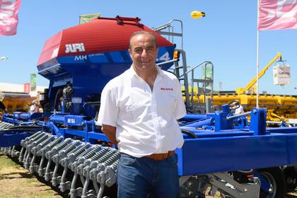 Victor Hugo Juri, titular de la firma Juri, fabricante de maquinaria