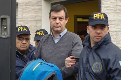 Víctor Manzanares, quien reconoció haber borrado con liquid paper los libros contables de Hotesur por pedido de la expresidenta, volverá a declarar el 8 de marzo ante el juez Ercolini