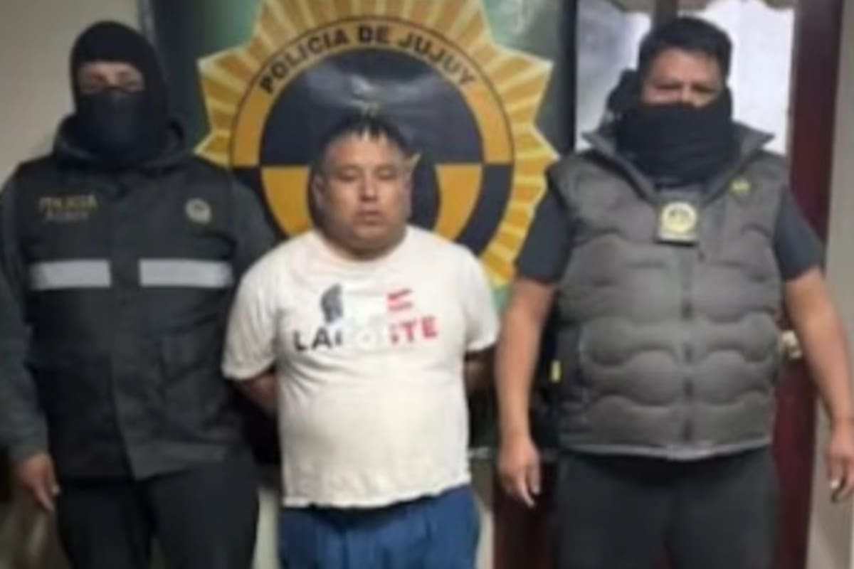 Víctor Sotacuro tras ser detenido en Villazón