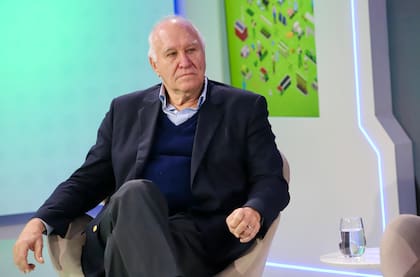 Víctor Tonelli, analista ganadero, indicó que entre 2022 y 2025 la pérdida de stock se ubicó en 3,3 millones de cabezas, de las cuales 1,44 millones fueron vacas (vientres en producción)