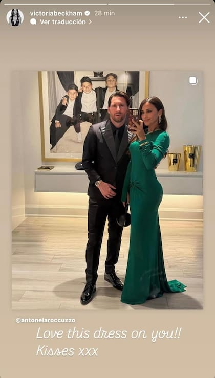 Victoria Beckham no dudó en elogiar a Antonela Roccuzzo quien lució uno de sus diseños para la fiesta (Foto: Instagram @victoriabeckham)