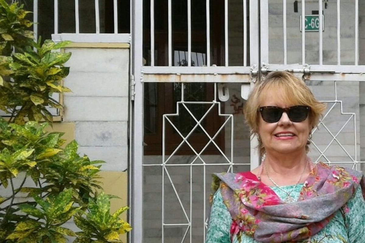 Victoria contaba con un auto deportivo en Arizona y coordinaba varias salidas a la ópera u obras de teatro