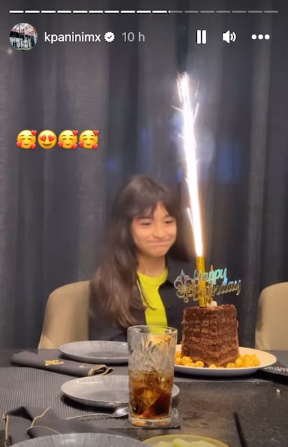 Victoria cumplió 11 años y Karla Panini se lo celebró en un restaurante