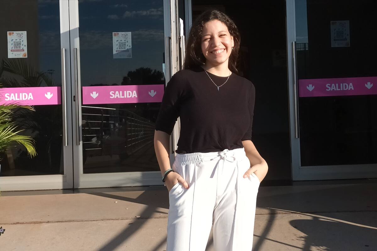 Victoria Rojas, en la Biblioteca Pública de Posadas