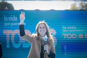Victoria Tolosa Paz