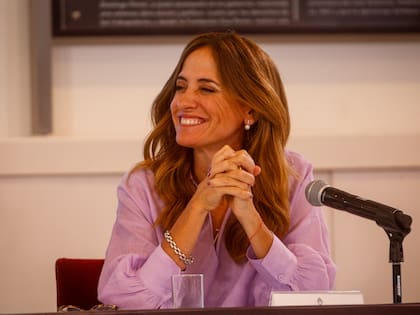 Victoria Tolosa Paz