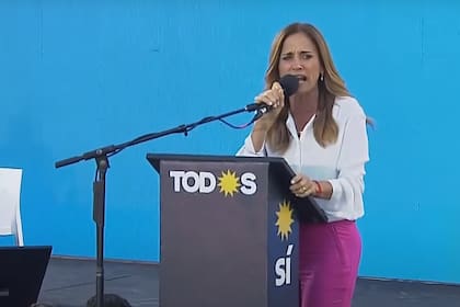 Victoria Tolosa Paz (Frente de Todos)