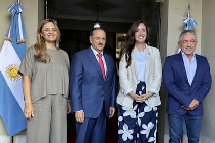 Victoria Villarruel con Quintela en La Rioja