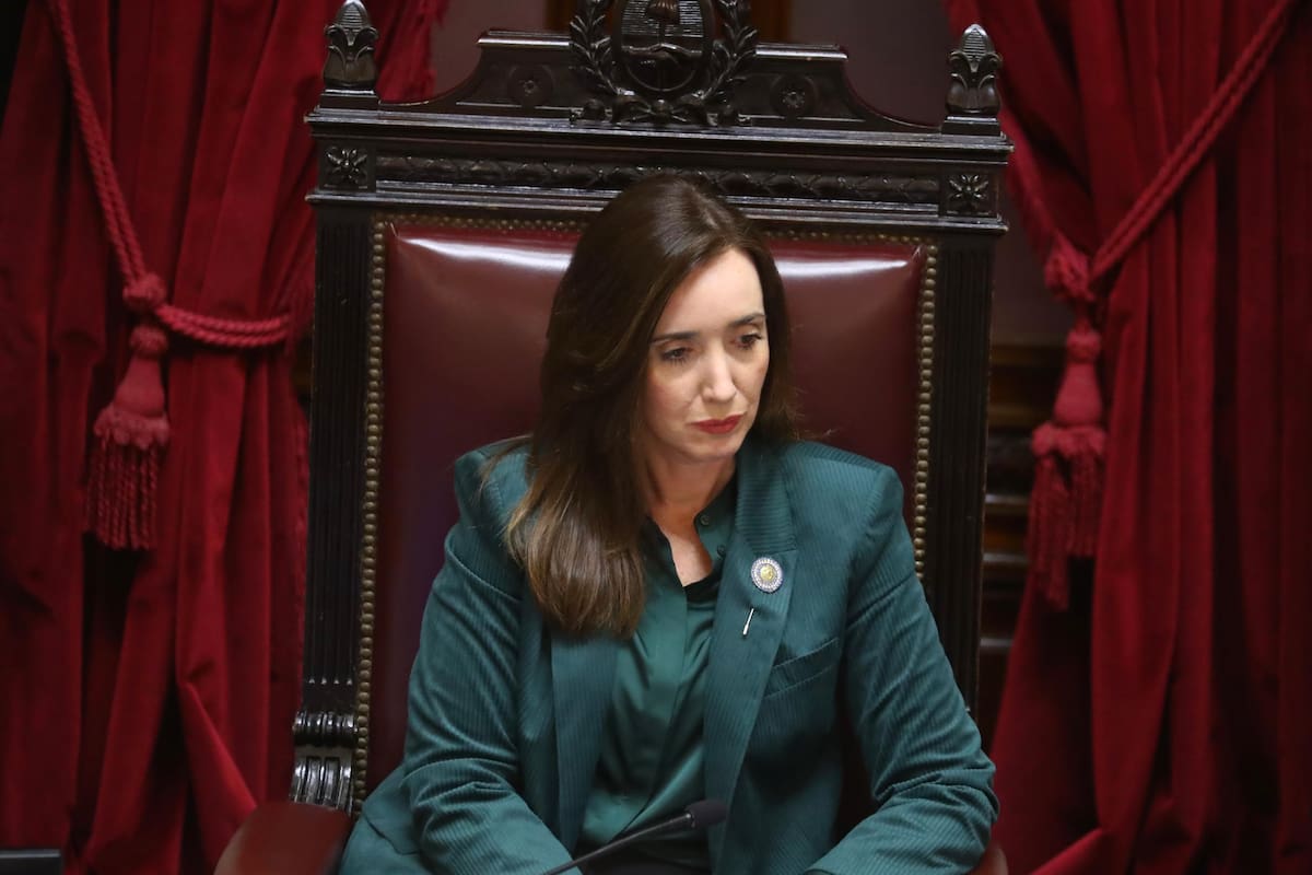 Victoria Villarruel durante el debate del proyecto de movilidad jubilatoria en el Senado de la Nación