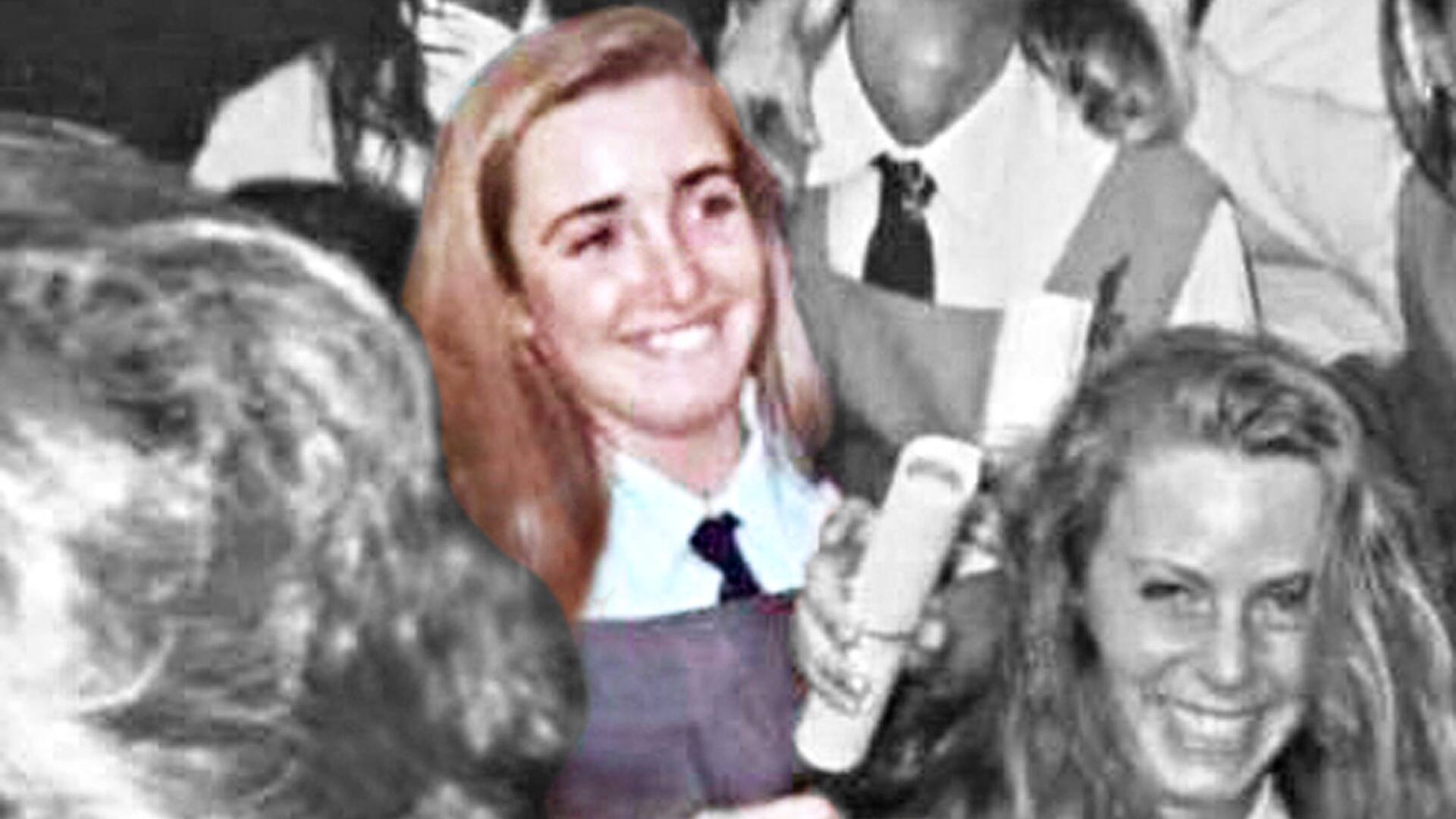 Victoria Villarruel junto a sus compañeros de promoción en el Instituto Dámaso Centeno, de donde egresó como Perito Mercantil en el año 1992
