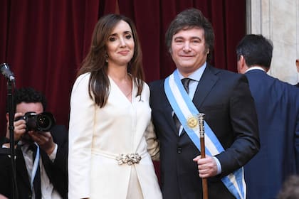 Victoria Villarruel y Javier Milei, en el Congreso