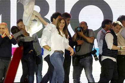 Vidal quedó señalada por la Casa Rosada porque en la provincia se explicó parte de la derrota de Macri