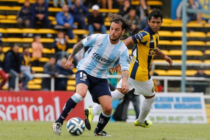 Videla, un tractor defensivo en Racing