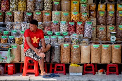 Vietnam conmemora 50 años del fin de la guerra centrado en la paz y la unidad