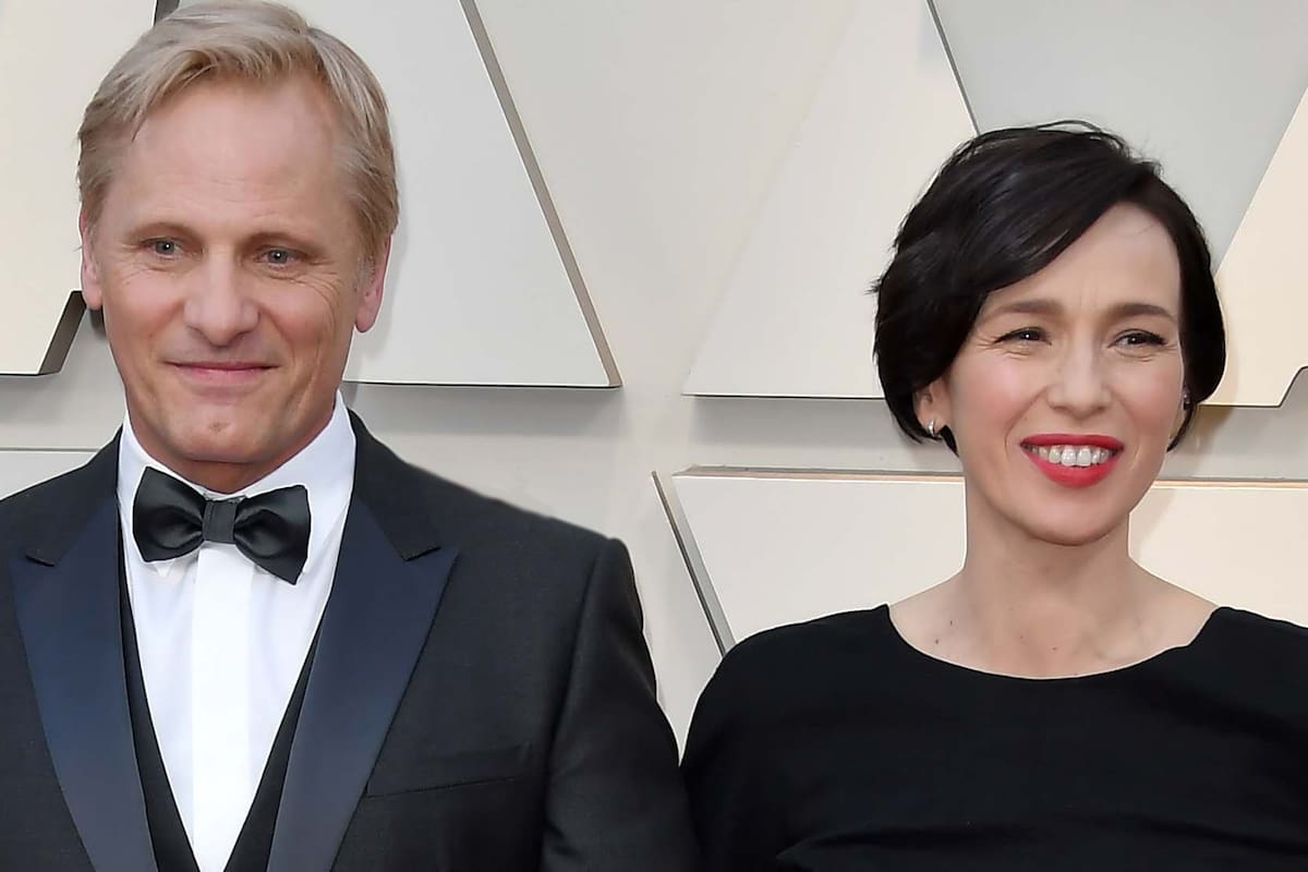 Viggo Mortensen junto a Ariadna Gil, en la última entrega de los Oscar