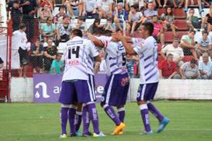Villa Dálmine festejó en Paraná