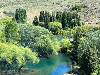 Villa Llanquín, pura paz a 40 kilómetros de Bariloche.
