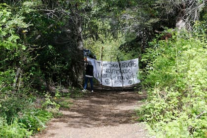 El Gobierno apuesta al diálogo con la comunidad mapuche para solucionar el conflicto por la toma de tierras en Villa Mascardi
