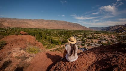Villa Sanagasta, un paisaje repleto de verde y montañas