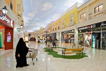 Villaggio, inspirado en Venecia y con techos abovedados