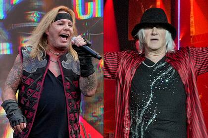 Vince Neil de Motley Crue y Joe Elliott, de Def Leppard, durante los shows del tour que comparten