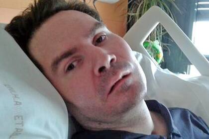 Vincent Lambert ha estado en estado vegetativo desde 2008; la decisión de mantenerlo con vida mantiene dividida a su familia y a toda Francia