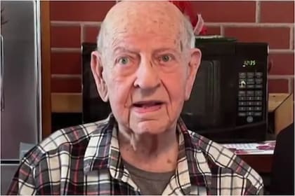 Vincent tiene 110 años y vive en Nueva Yersey, Estados Unidos (Foto: captura de video)