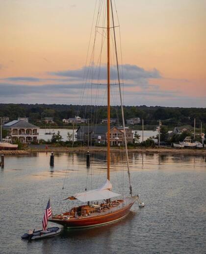 Vineyard Haven se localiza en en la ciudad de Tisbury