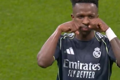 Vinicius Jr. realizó el gesto de llanto tras convertir desde el punto penal en el partido frente a Manchester City