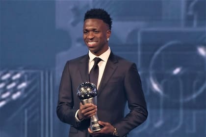 Vinicius, jugador de Real Madrid, se quedó con el premio The Best 2024