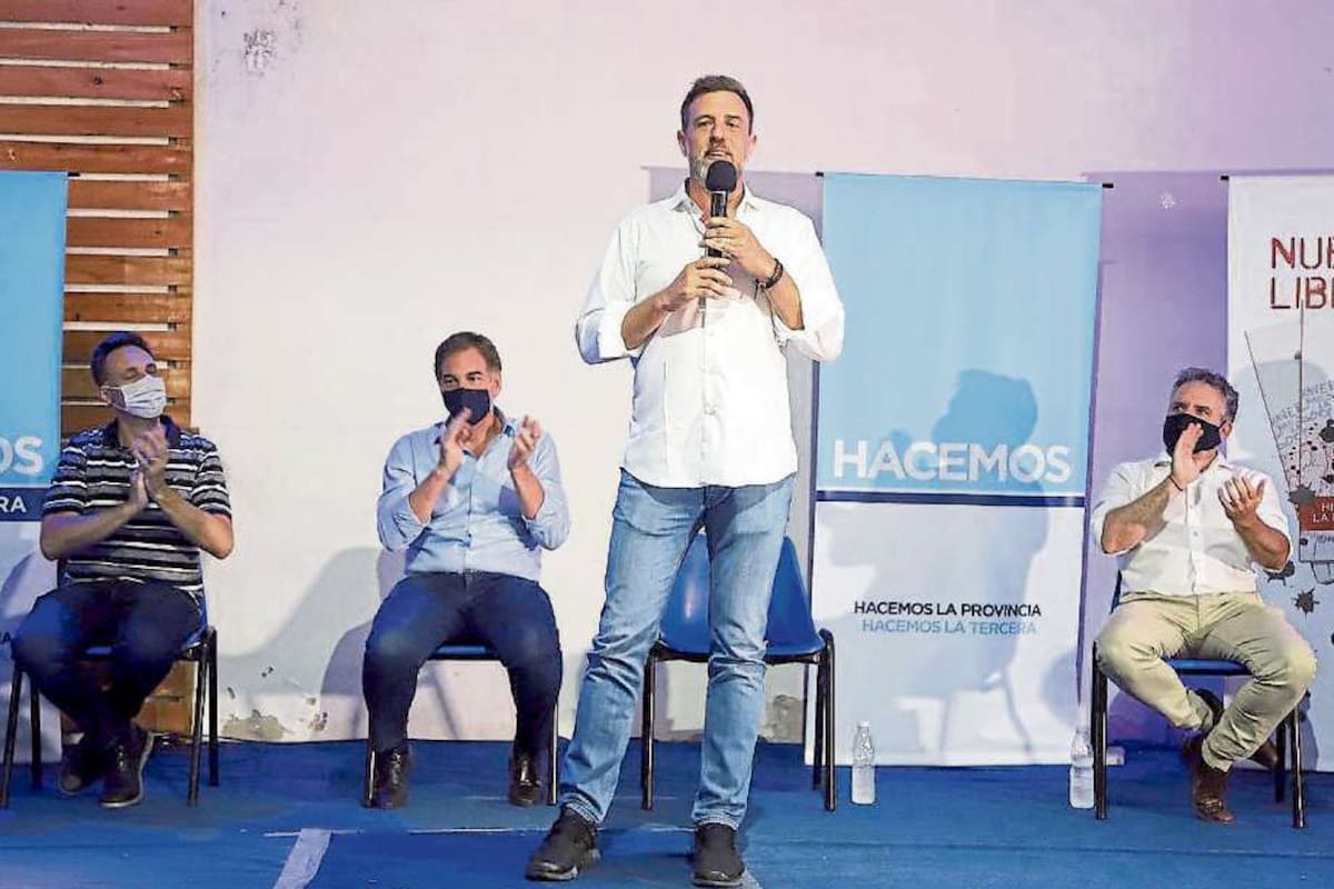 Viñuales, Santilli, Kravetz y D''Alessandro, hace diez días, en Lomas