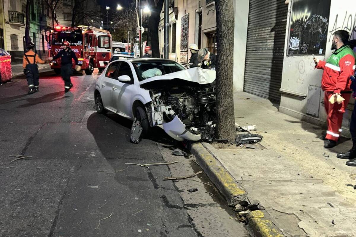 Violento choque en Constitución