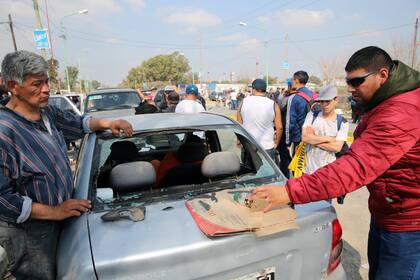 Violento enfrentamiento entre dos facciones de la UOCRA en Ensenada