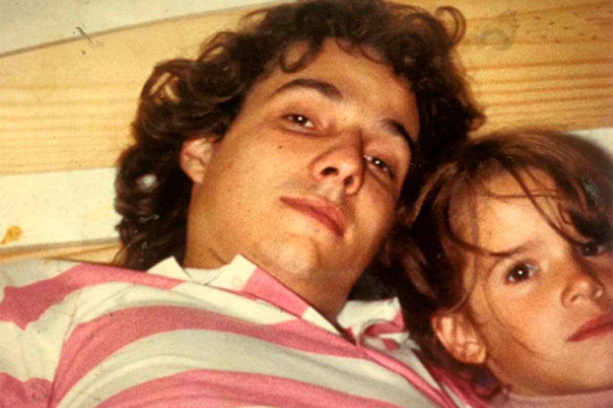 Violeta Urtizberea recordó la época en la que Fernán Mirás fue su padrastro: “Mi mamá tenía 28 años y el 18″