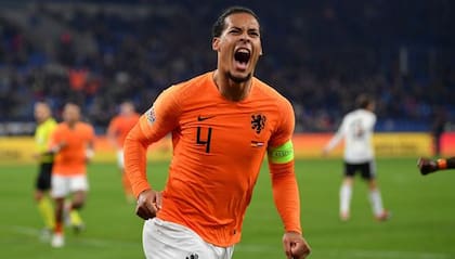 Virgil Van Dijk dijo que estaría dispuesto a usar la cinta arcoiris, pero que lo reconsideraría si eso le vale jugar con una amonestación