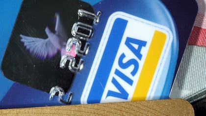 Tarjetas de débito o crédito, los medios de pago más usados por los pasajeros de Flybondi
