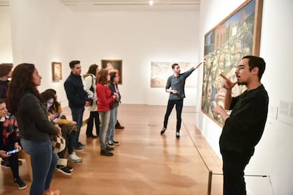 Visita guiada con lenguaje de señas en el Malba